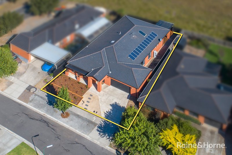 Photo - 3 Redpath Court, Sunbury VIC 3429 - Image 3