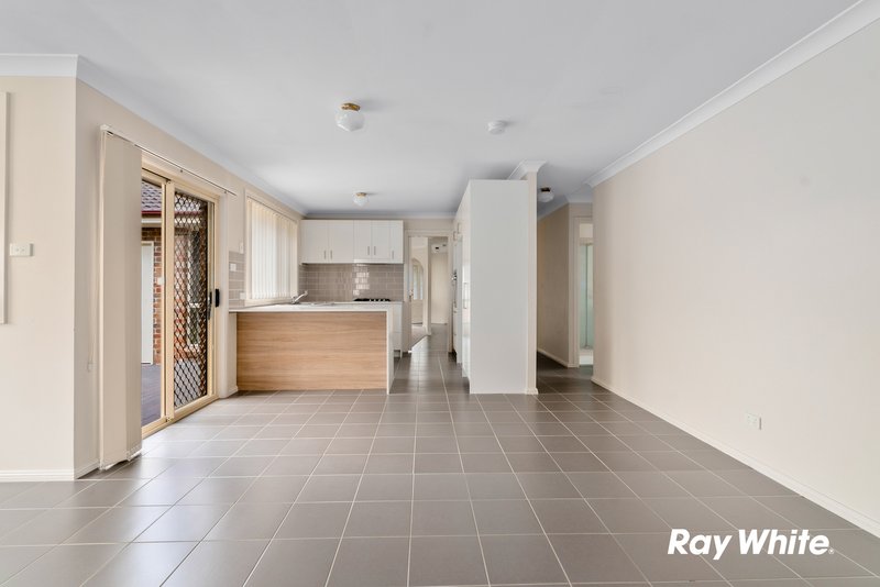 Photo - 3 Refalo Place, Quakers Hill NSW 2763 - Image 2