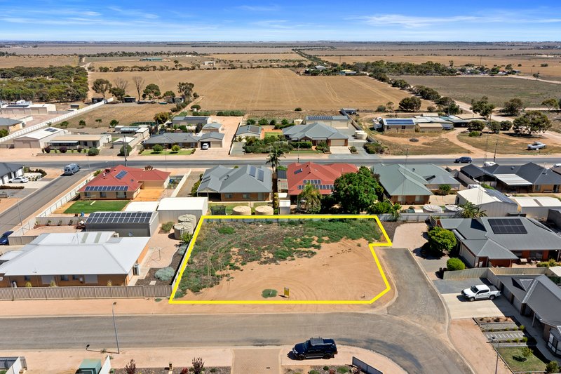 Photo - 3 Reynolds Street, Kadina SA 5554 - Image 4