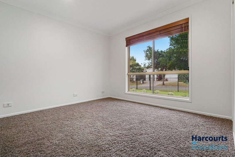 Photo - 3 Rhiannon Drive, Ashmore QLD 4214 - Image 13