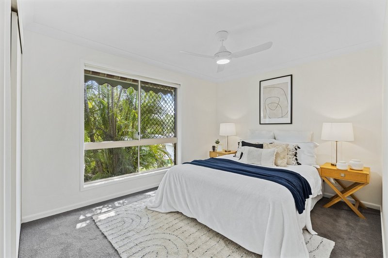 Photo - 3 Richfield Close, Nerang QLD 4211 - Image 10