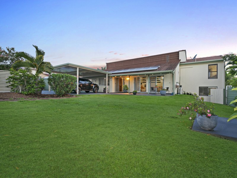 Photo - 3 Ridgevale Dve , Helensvale QLD 4212 - Image 3