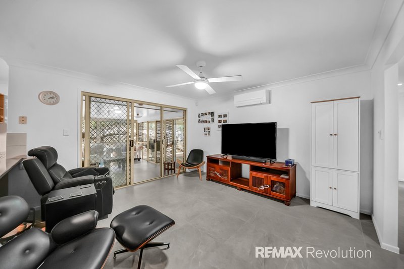 Photo - 3 Rio Court, Underwood QLD 4119 - Image 7