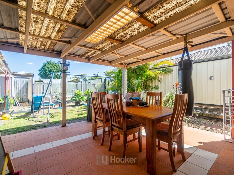 Photo - 3 Riseborough Crescent, Crestmead QLD 4132 - Image 10