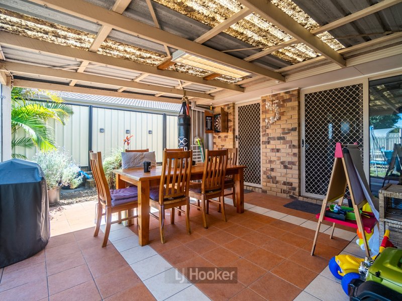 Photo - 3 Riseborough Crescent, Crestmead QLD 4132 - Image 14