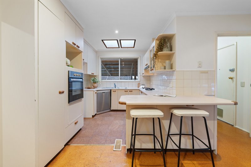 Photo - 3 Ritz Street, Vermont South VIC 3133 - Image 6