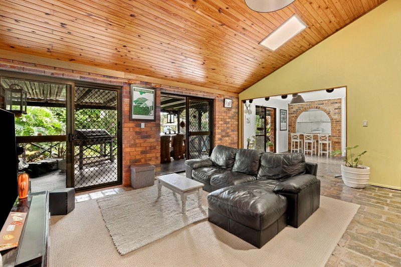 Photo - 3 Rivendell Drive, Coolum Beach QLD 4573 - Image 2