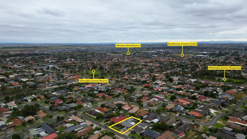 Photo - 3 Riverex Place, Hoppers Crossing VIC 3029 - Image 24