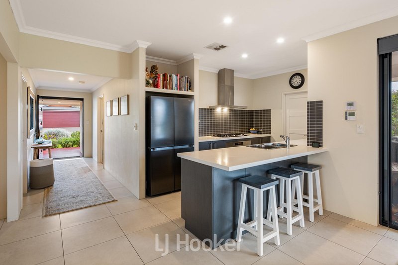 Photo - 3 Roanoke Way, Dunsborough WA 6281 - Image 2