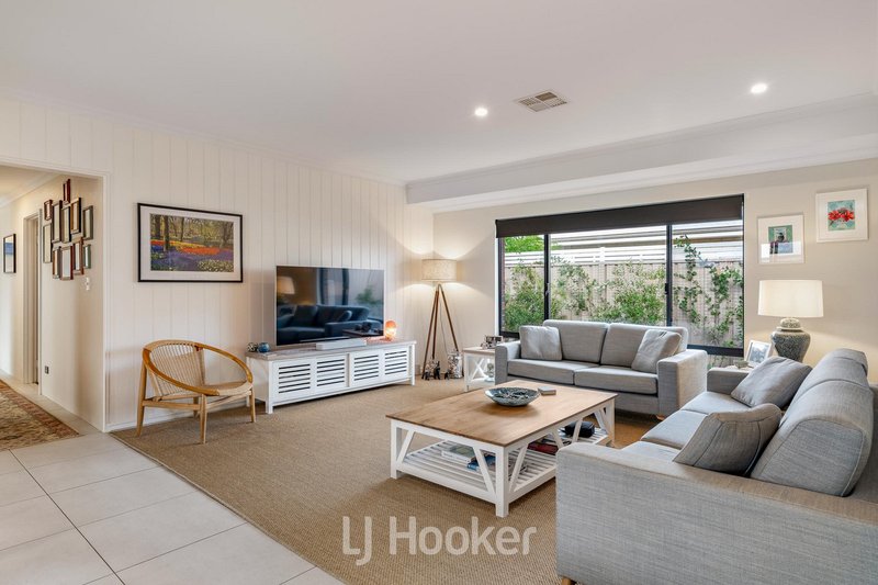 Photo - 3 Roanoke Way, Dunsborough WA 6281 - Image 9