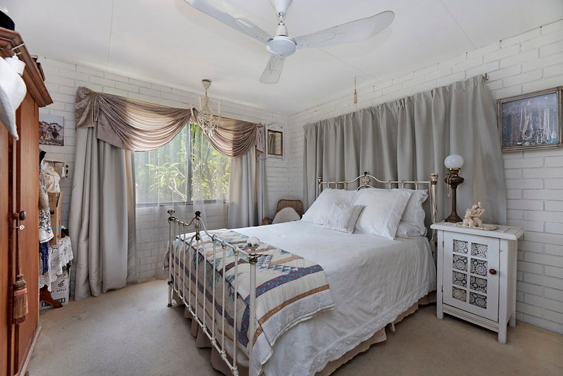 Photo - 3 Roberts Street, Palmwoods QLD 4555 - Image 8