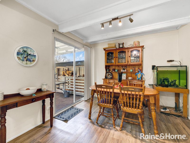 Photo - 3 Rockley Street, Perthville NSW 2795 - Image 4