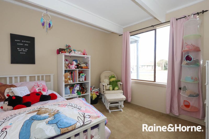 Photo - 3 Rockley Street, Perthville NSW 2795 - Image 8