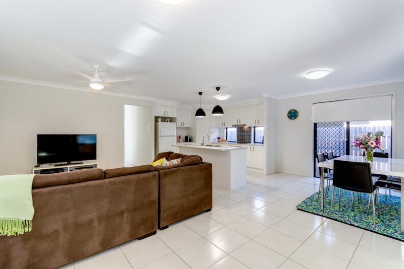 Photo - 3 Roland Street, Geebung QLD 4034 - Image 3