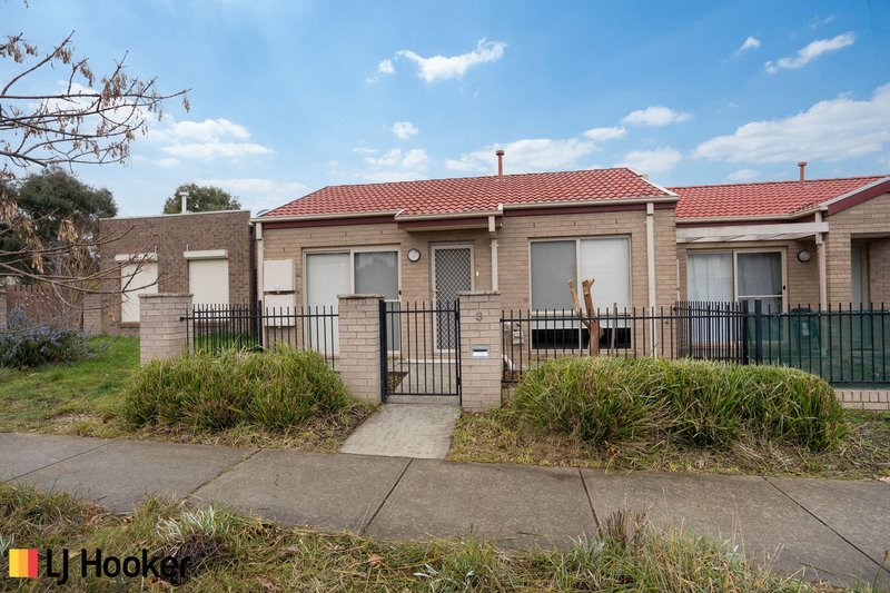 Photo - 3 Rolls Street, Franklin ACT 2913 - Image 4