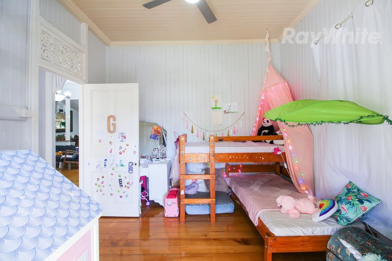 Photo - 3 Roma Street, North Booval QLD 4304 - Image 14