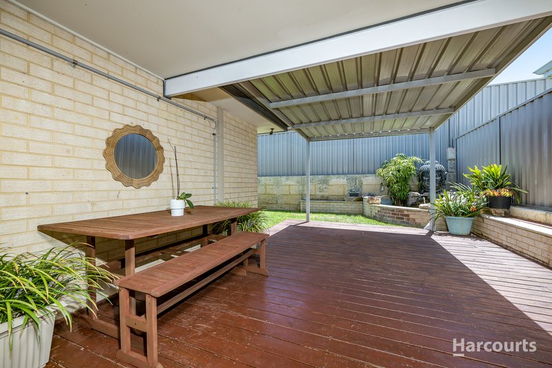 Photo - 3 Rondo Way, Yanchep WA 6035 - Image 2