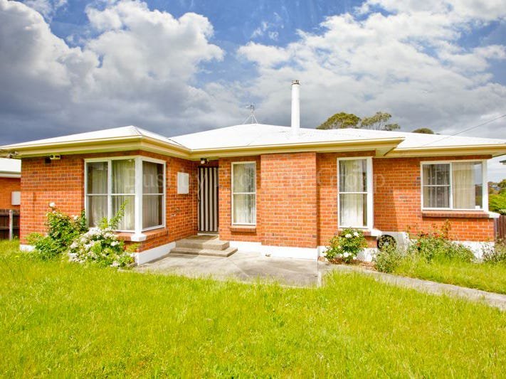 3 Ronneby Road, Newnham TAS 7248