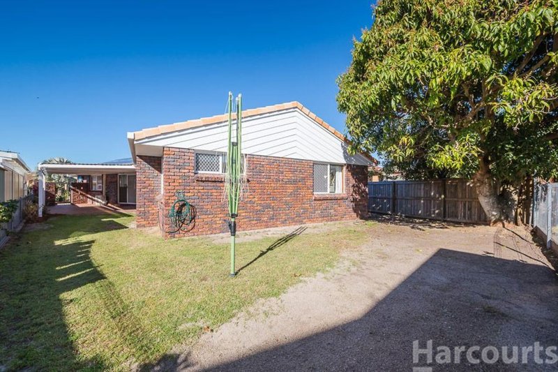 Photo - 3 Rose Ct , Bongaree QLD 4507 - Image 15