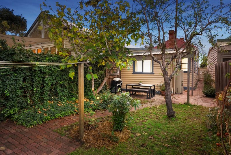 Photo - 3 Rose Street, Brunswick VIC 3056 - Image 10