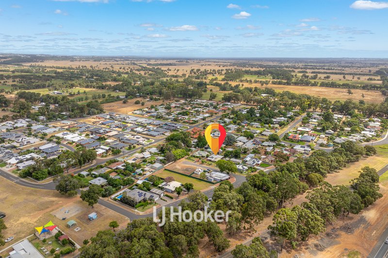 Photo - 3 Rose Street, Burekup WA 6227 - Image 17