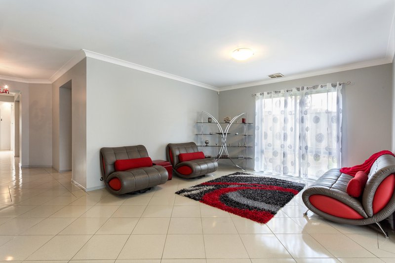 Photo - 3 Rosebery Road, Kellyville NSW 2155 - Image 6