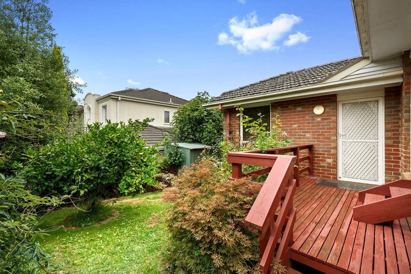 Photo - 3 Rosemary Street, Templestowe Lower VIC 3107 - Image 4