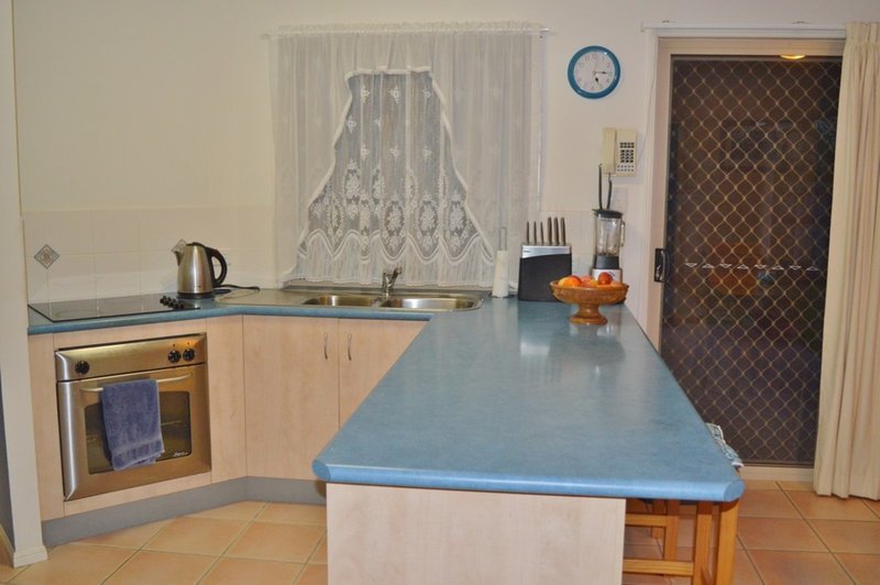 Photo - 3 Rosewood Court, Landsborough QLD 4550 - Image 7