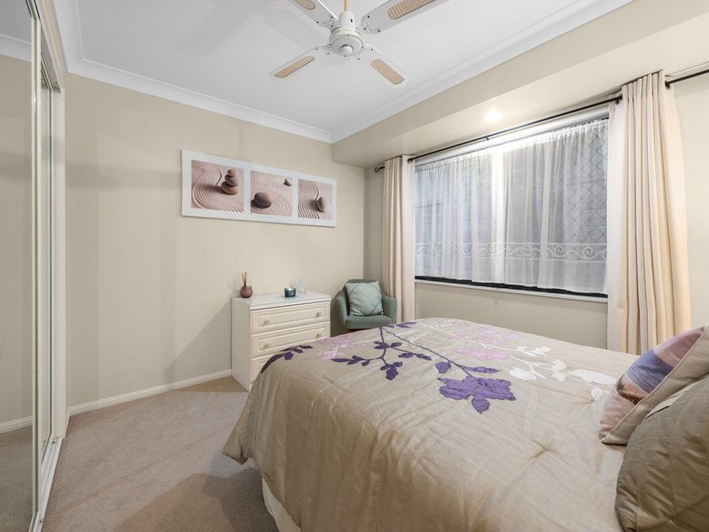 Photo - 3 Rothschild Street, Eatons Hill QLD 4037 - Image 13