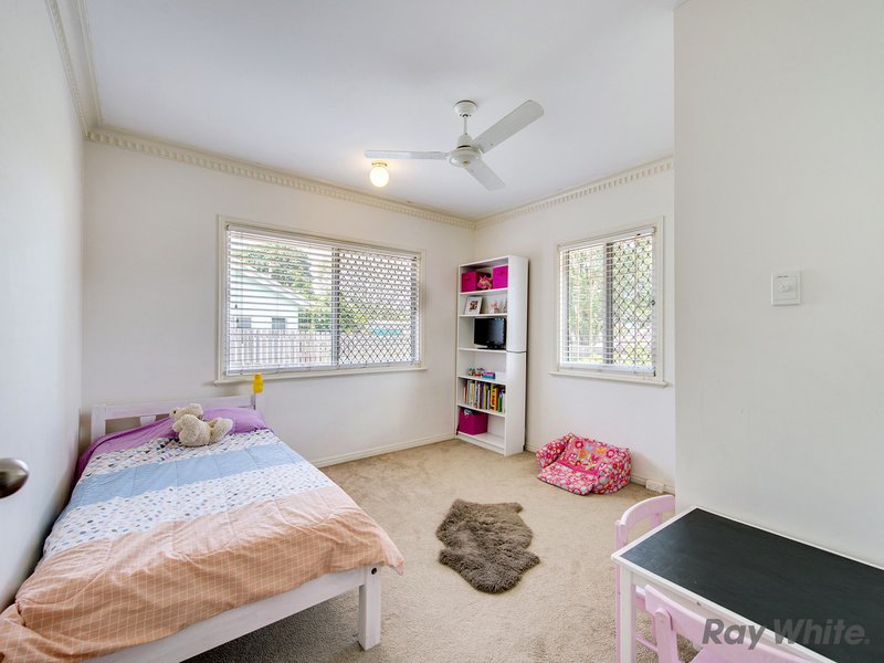 Photo - 3 Rowan Street, Inala QLD 4077 - Image 5