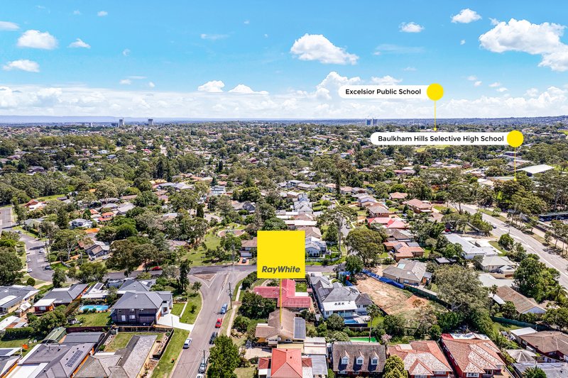 Photo - 3 Royal Avenue, Baulkham Hills NSW 2153 - Image 12