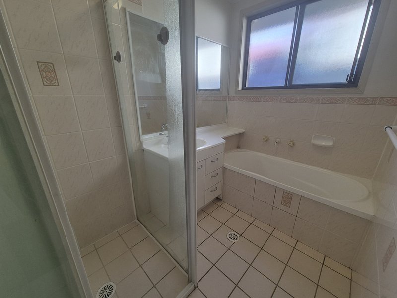 Photo - 3 Royal Avenue, Plumpton NSW 2761 - Image 6