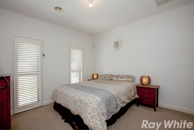 Photo - 3 Runecrest Terrace, Epping VIC 3076 - Image 7