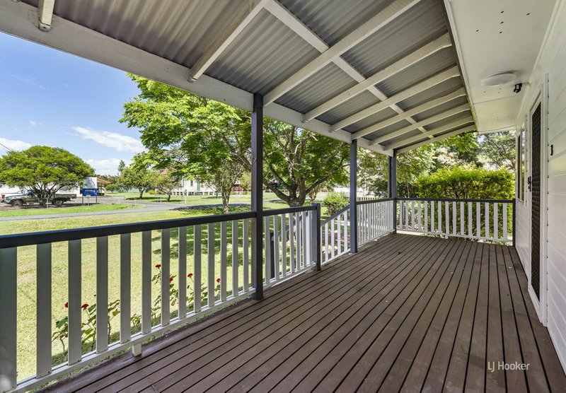 Photo - 3 Russell Street, Esk QLD 4312 - Image 5