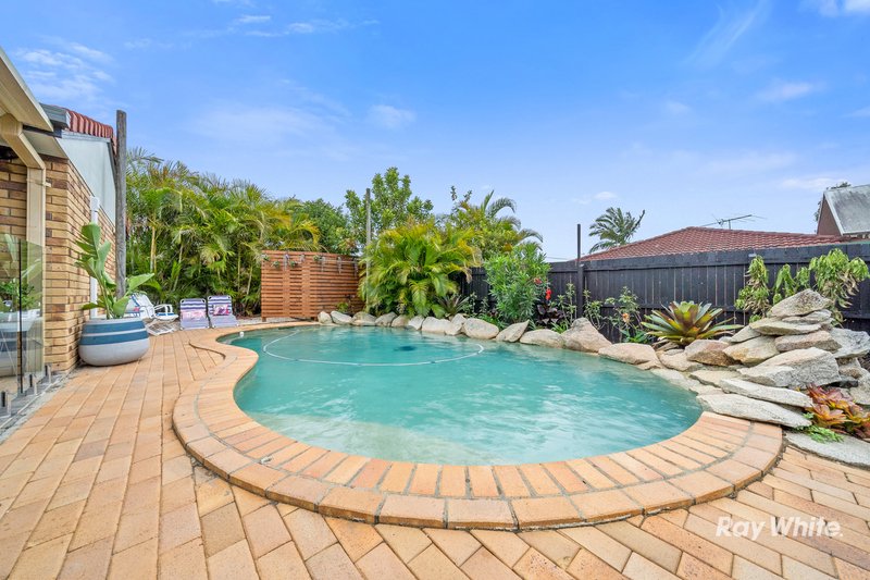 Photo - 3 Rustic Court, Marsden QLD 4132 - Image 15