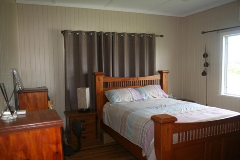 Photo - 3 Rutledge Street, Ingham QLD 4850 - Image 6