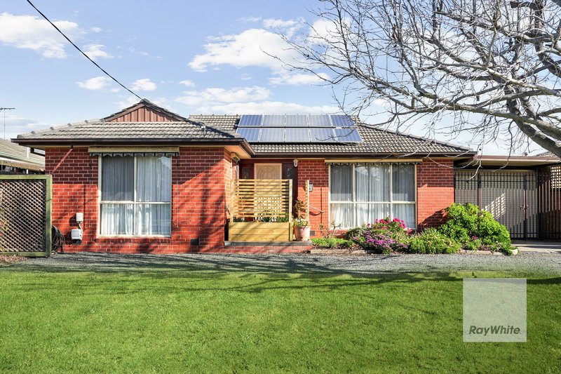 Photo - 3 Rylandes Drive, Gladstone Park VIC 3043 - Image 1