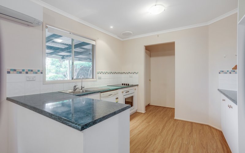 Photo - 3 Rymill Avenue, Encounter Bay SA 5211 - Image 6