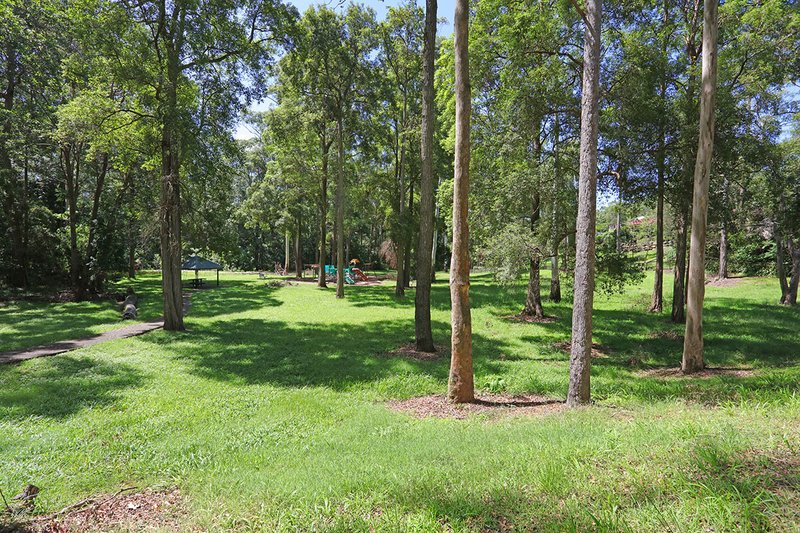 Photo - 3 Sabina Park Court, Mount Nathan QLD 4211 - Image 32