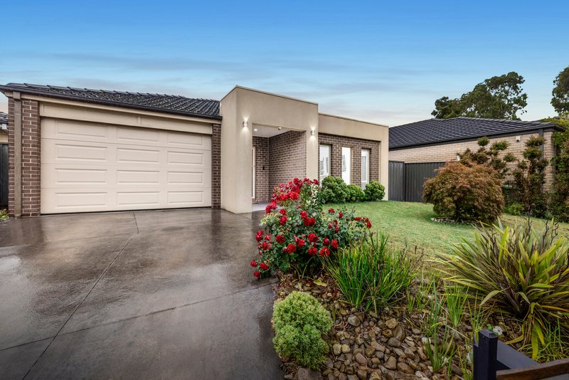 3 Sagan Drive, Cranbourne North VIC 3977