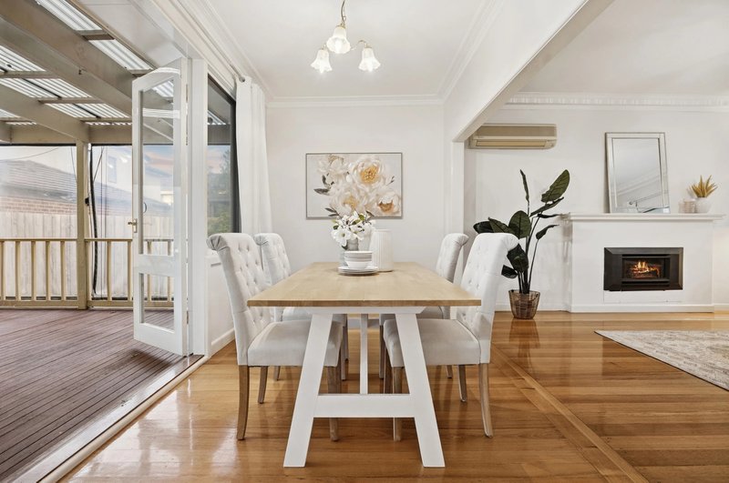 Photo - 3 Sage Street, Oakleigh East VIC 3166 - Image 3