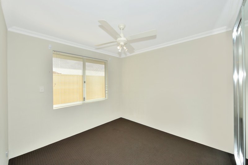 Photo - 3 Salmon Gums Lane, Dawesville WA 6211 - Image 11