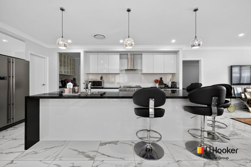 Photo - 3 Salmon Street, Oran Park NSW 2570 - Image 4