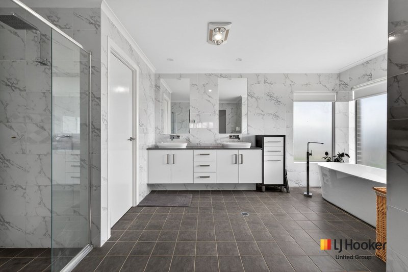 Photo - 3 Salmon Street, Oran Park NSW 2570 - Image 13