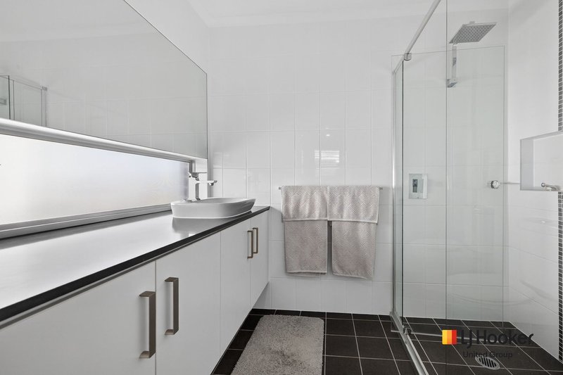 Photo - 3 Salmon Street, Oran Park NSW 2570 - Image 14