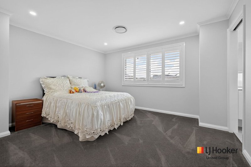 Photo - 3 Salmon Street, Oran Park NSW 2570 - Image 18
