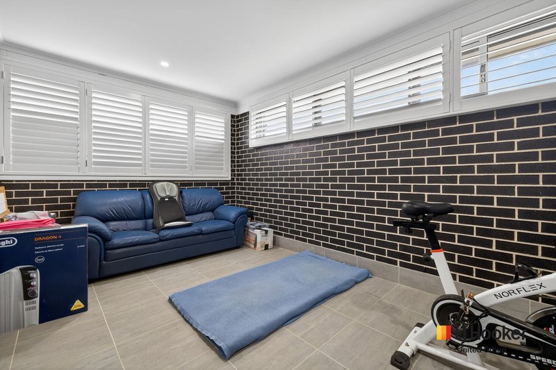 Photo - 3 Salmon Street, Oran Park NSW 2570 - Image 20