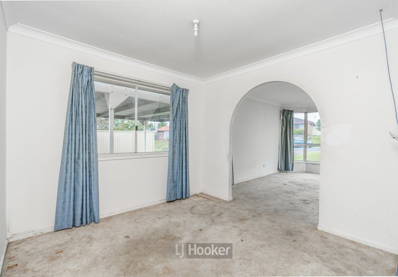 Photo - 3 Samantha Street, Boronia Heights QLD 4124 - Image 9