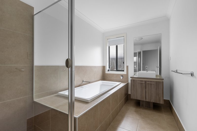 Photo - 3 Sandalwood Road, Davoren Park SA 5113 - Image 8