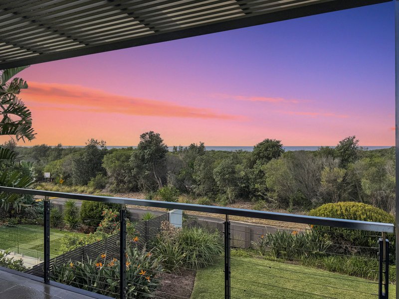 Photo - 3 Sandbar Terrace, Magenta NSW 2261 - Image 1